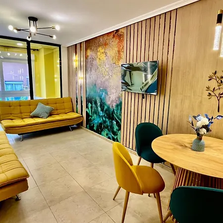 Apartman Elegante Tres Colores *