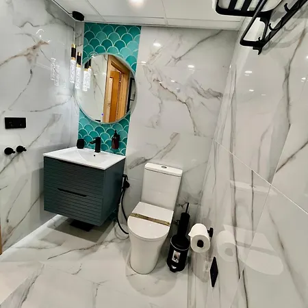 Apartamento Elegante Tres Colores