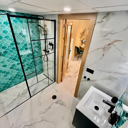 Apartamento Elegante Tres Colores *